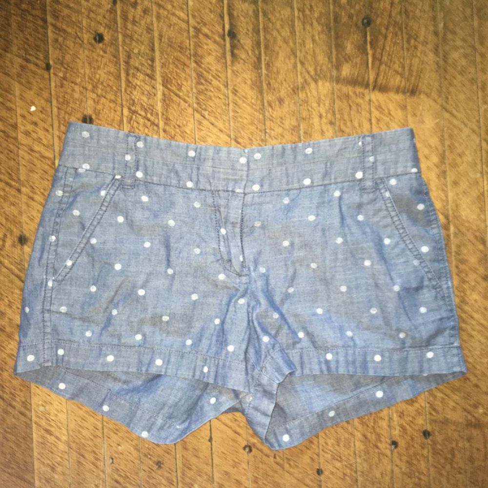 J Crew Factory chambray polka dot size 2 flat front shorts